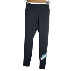 Nike One Womens Size Small Black 7/8 Length Mid Rise Tight‎ Fit Leggings